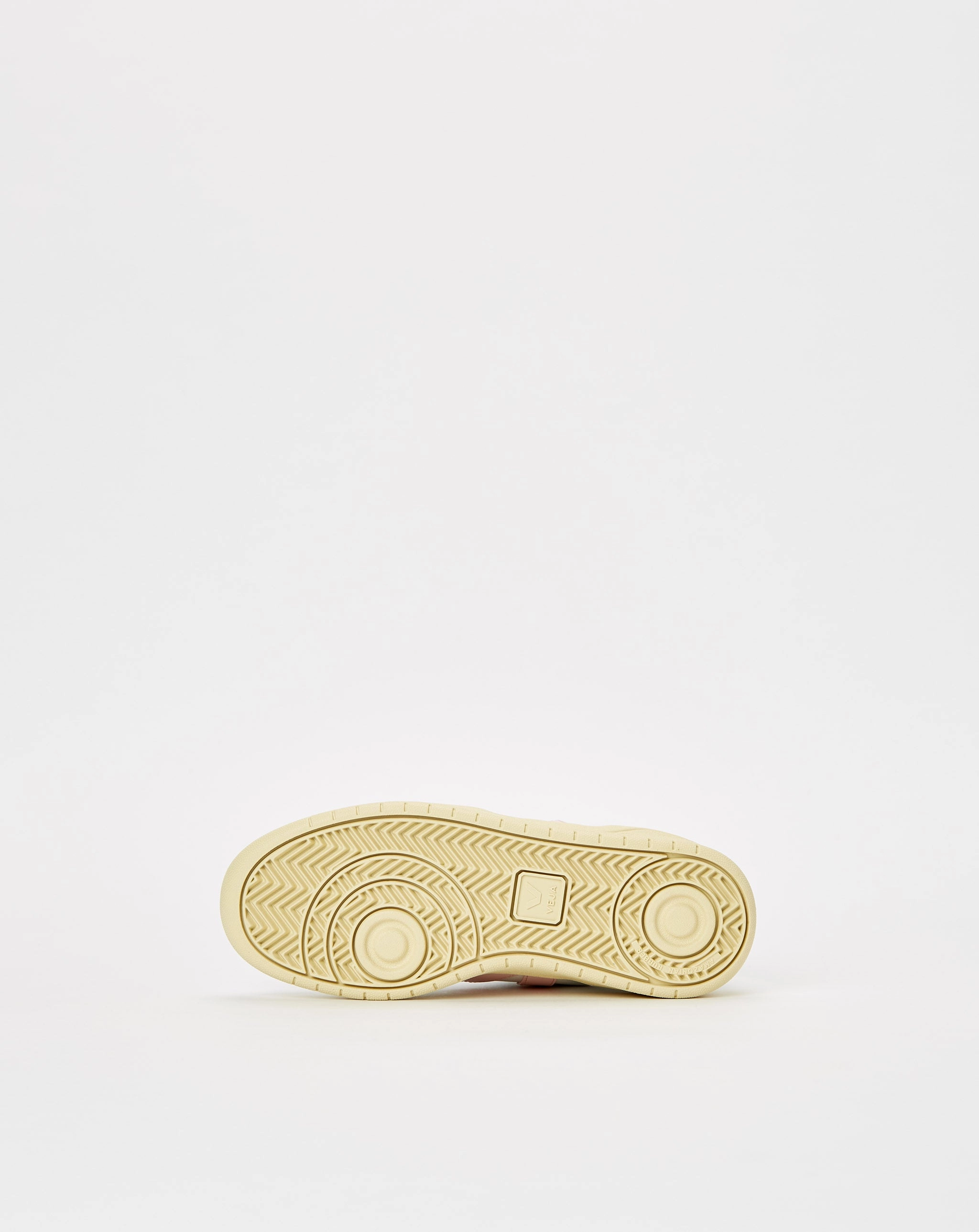 Women's V-10
