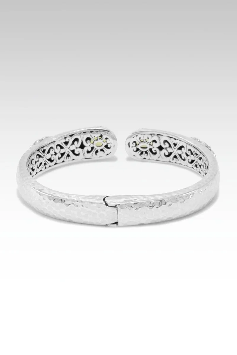 Wondrous Grace Tip-to-Tip Bracelet? in Peridot